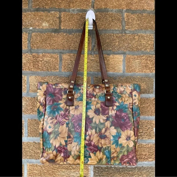 PATRICIA NASH FRESCO BOUQUET SOLARO
LEATHER TOTE - Picture 7 of 16